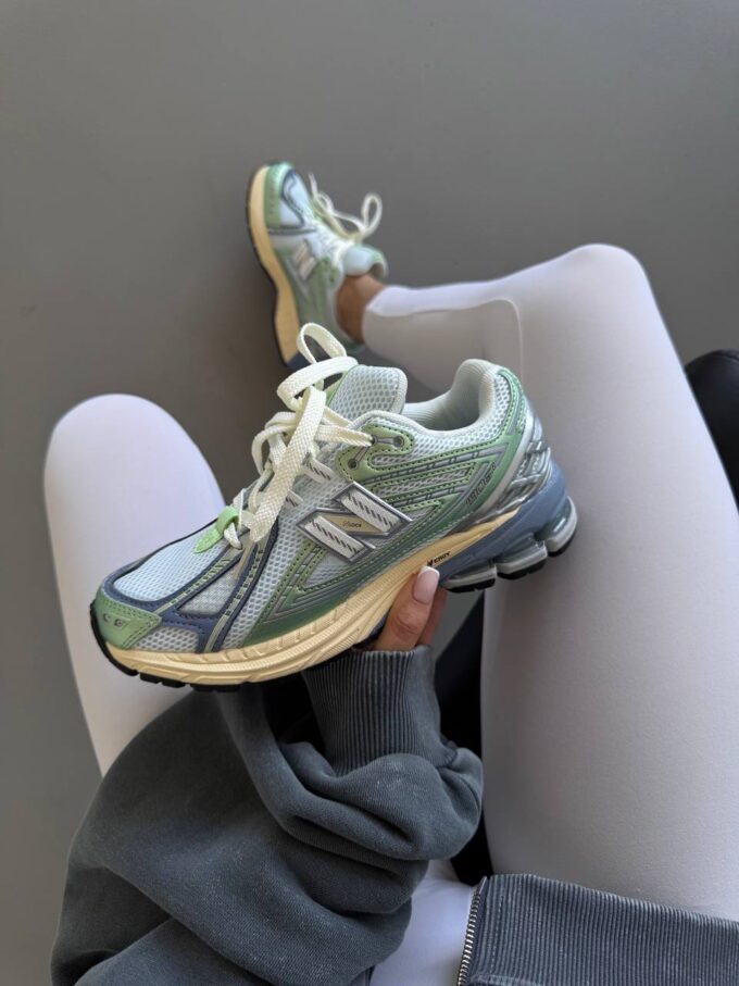New Balance 1906 Ice Blue