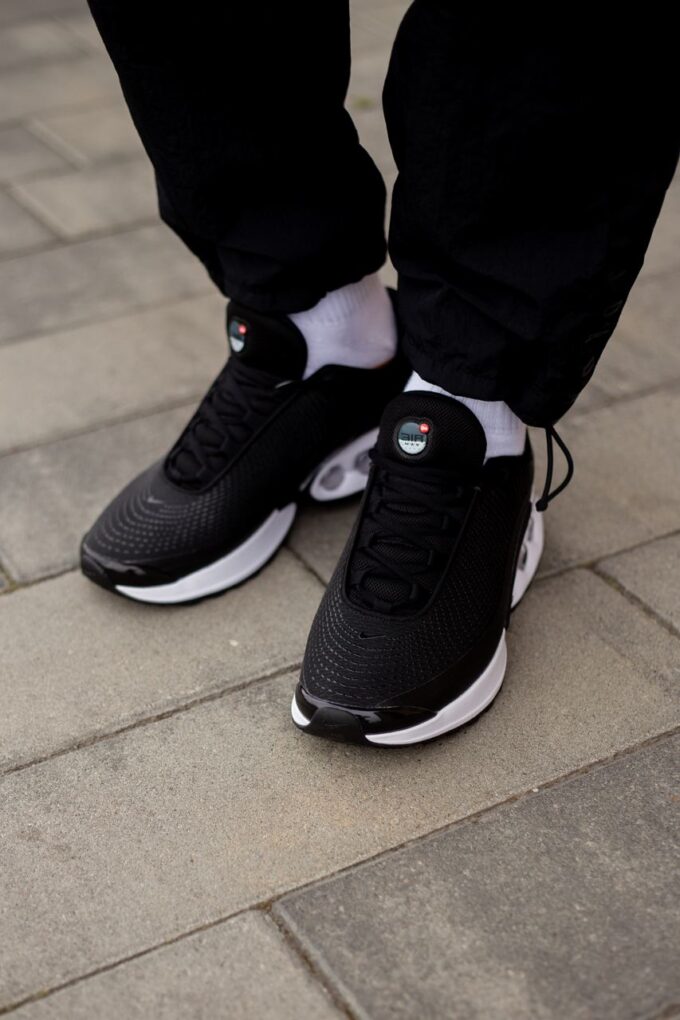 Nike Air Max DN Black White - Зображення 4