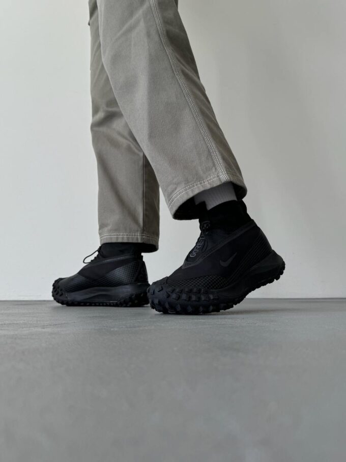 Nike ACG Mauntain Black