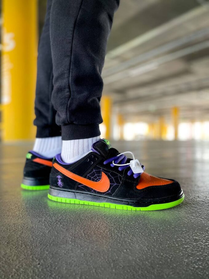 Nike SB Dunk Low Night of Mischief Halloween