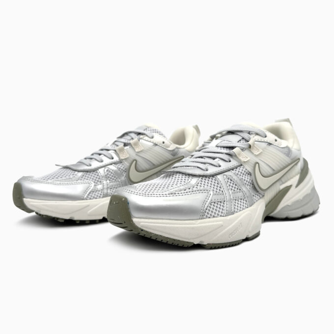 Nike V2K Runtekk Silver Olive White - Зображення 3