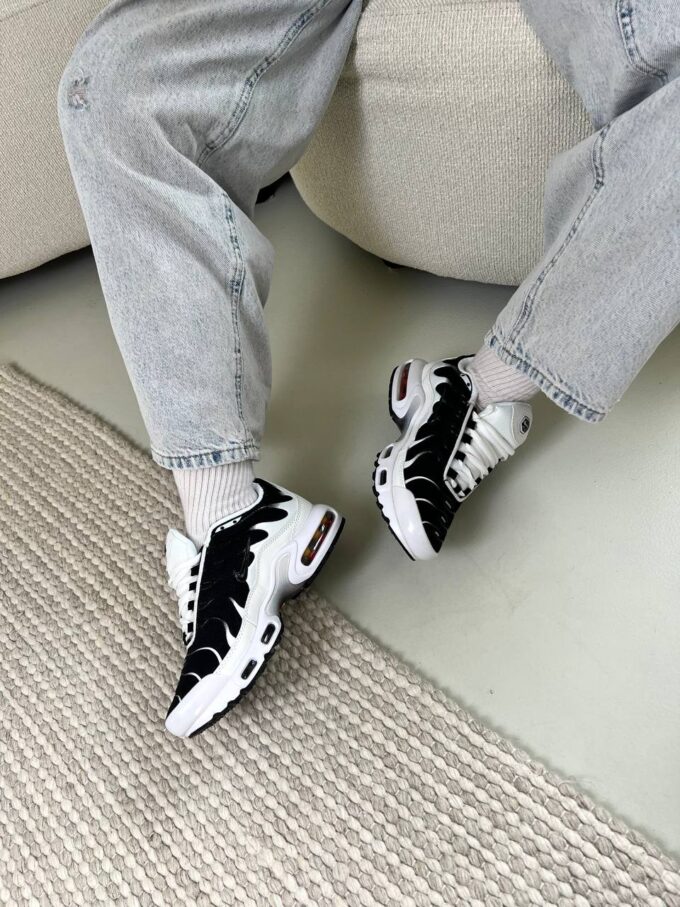 Nike Air Max Plus TN White Black - Зображення 6