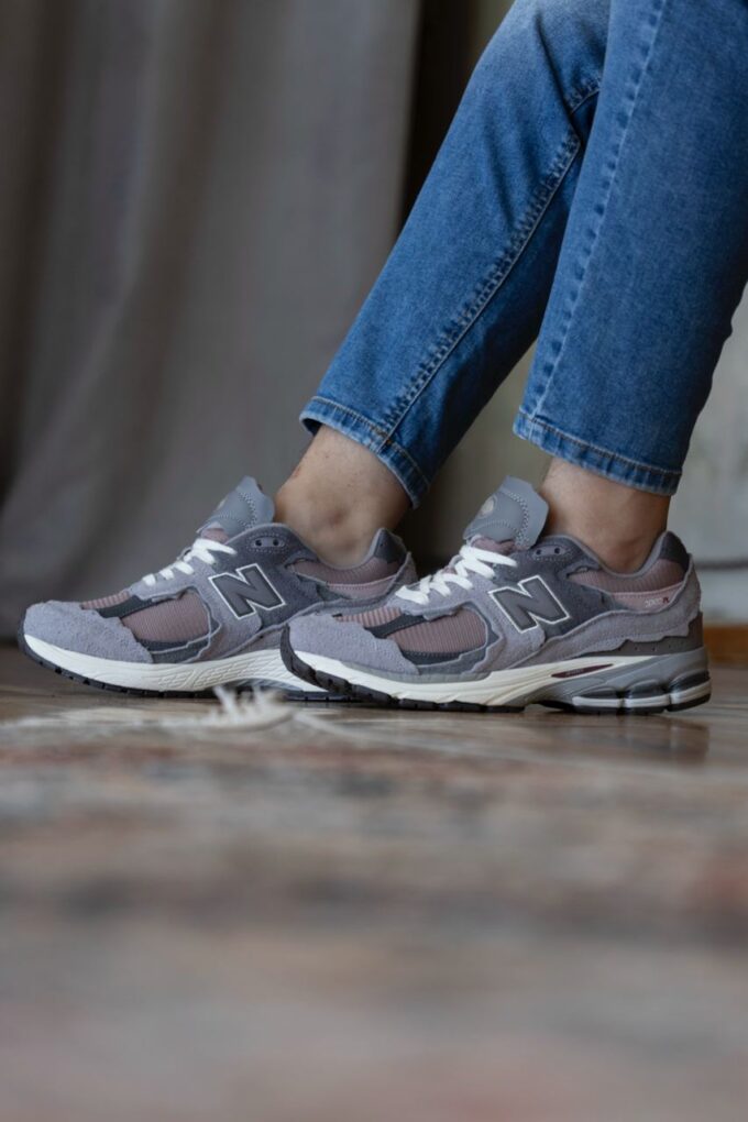 New Balance 2002R Protection Pack Grey Beige