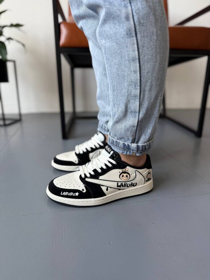 Nike Air Jordan 1 low Travis Scott x Labubu Black Beige
