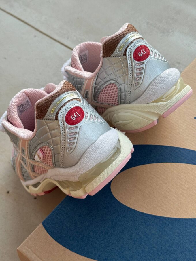 Vandythepink x Atmos x Asics Gel-Nimbus 10.1 Banana Split Pack - Зображення 7