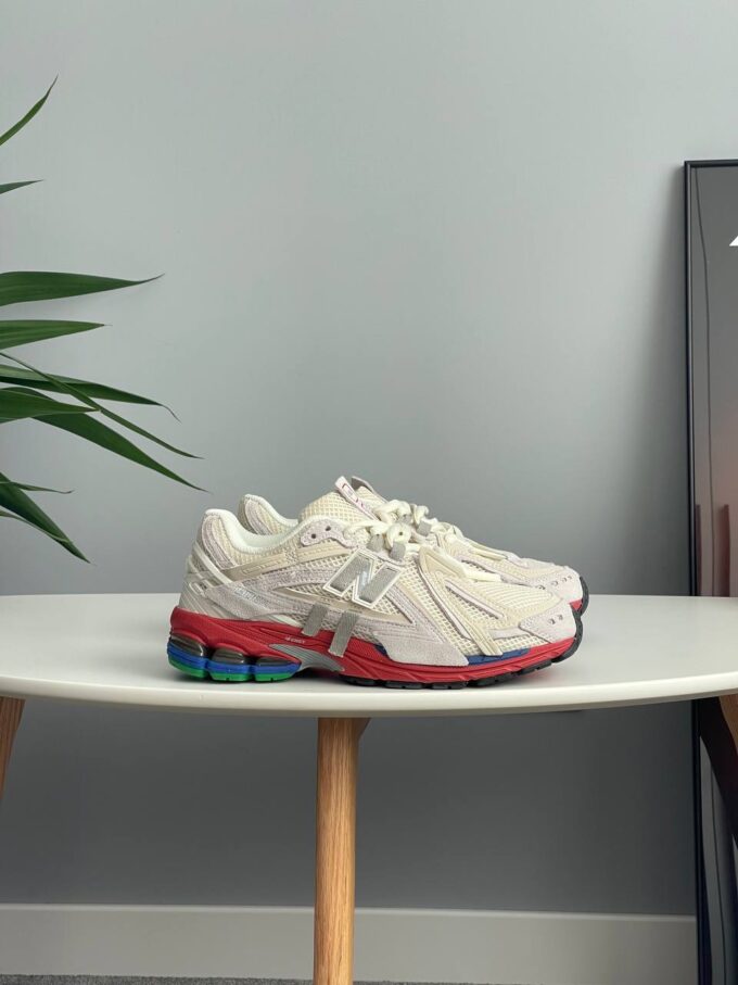 New Balance 1906A Sea Salt Astro Dust M1906AB