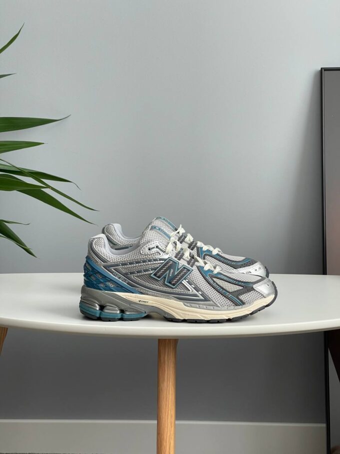 New Balance 1906R Silver Metallic Terrarium M1906REO