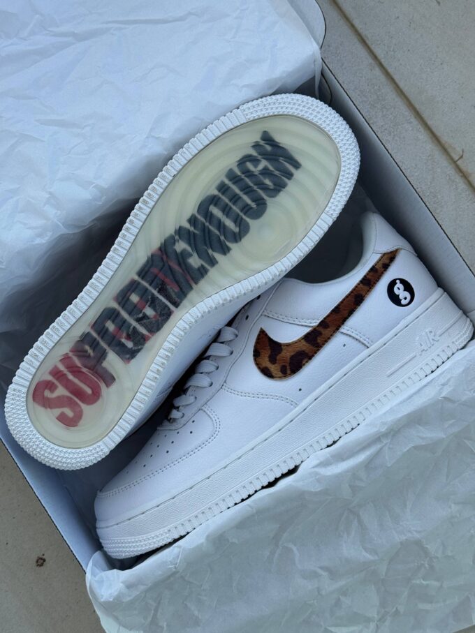 Nike Supreme & Goodenough's Nike Air Force 1 Low ʼ2025 - Зображення 5