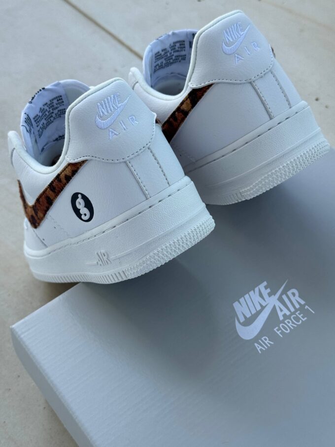 Nike Supreme & Goodenough's Nike Air Force 1 Low ʼ2025 - Зображення 6