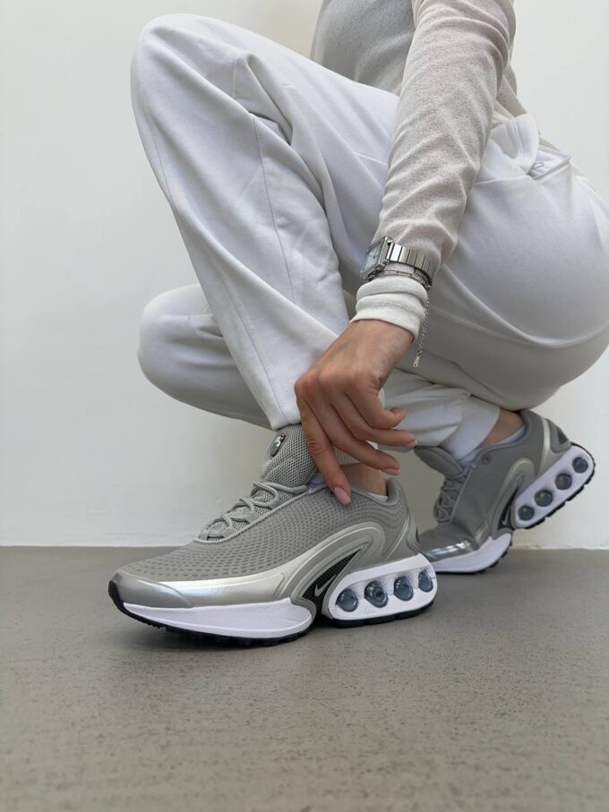 Nike Air Max Dn Metallic Silver - Зображення 2