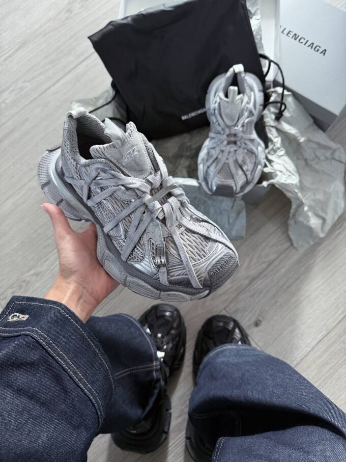 Balenciaga GB 3xl Extreme Laces B Trainers in Grey