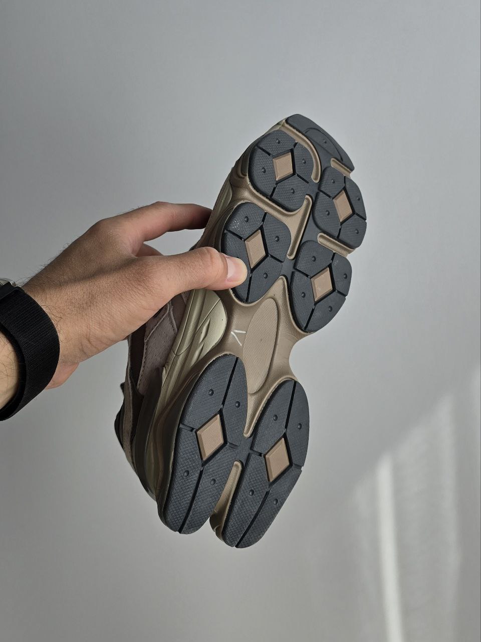New Balance 9060 Gore-Tex Brown - Зображення 6