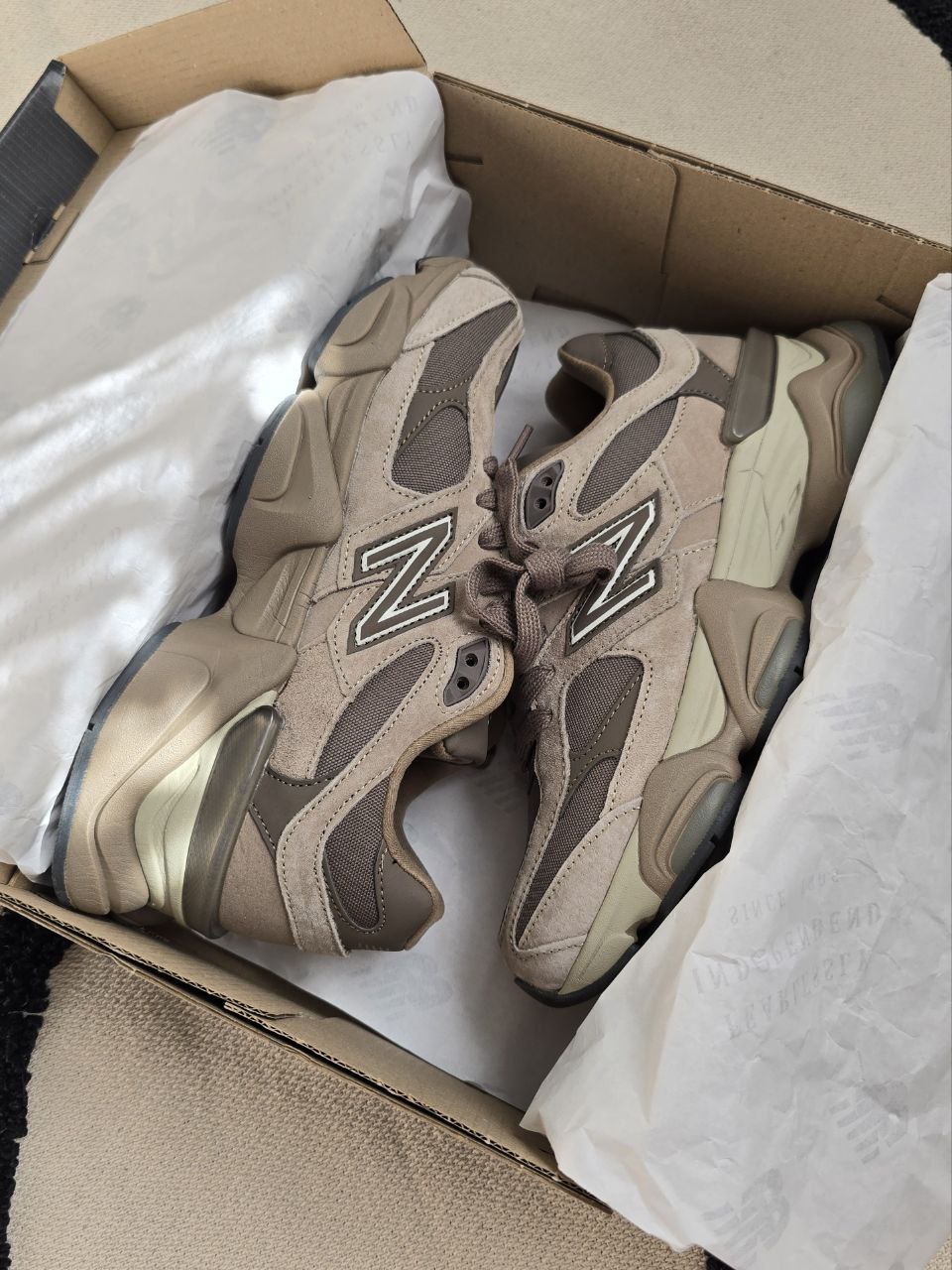 New Balance 9060 Gore-Tex Brown - Зображення 3