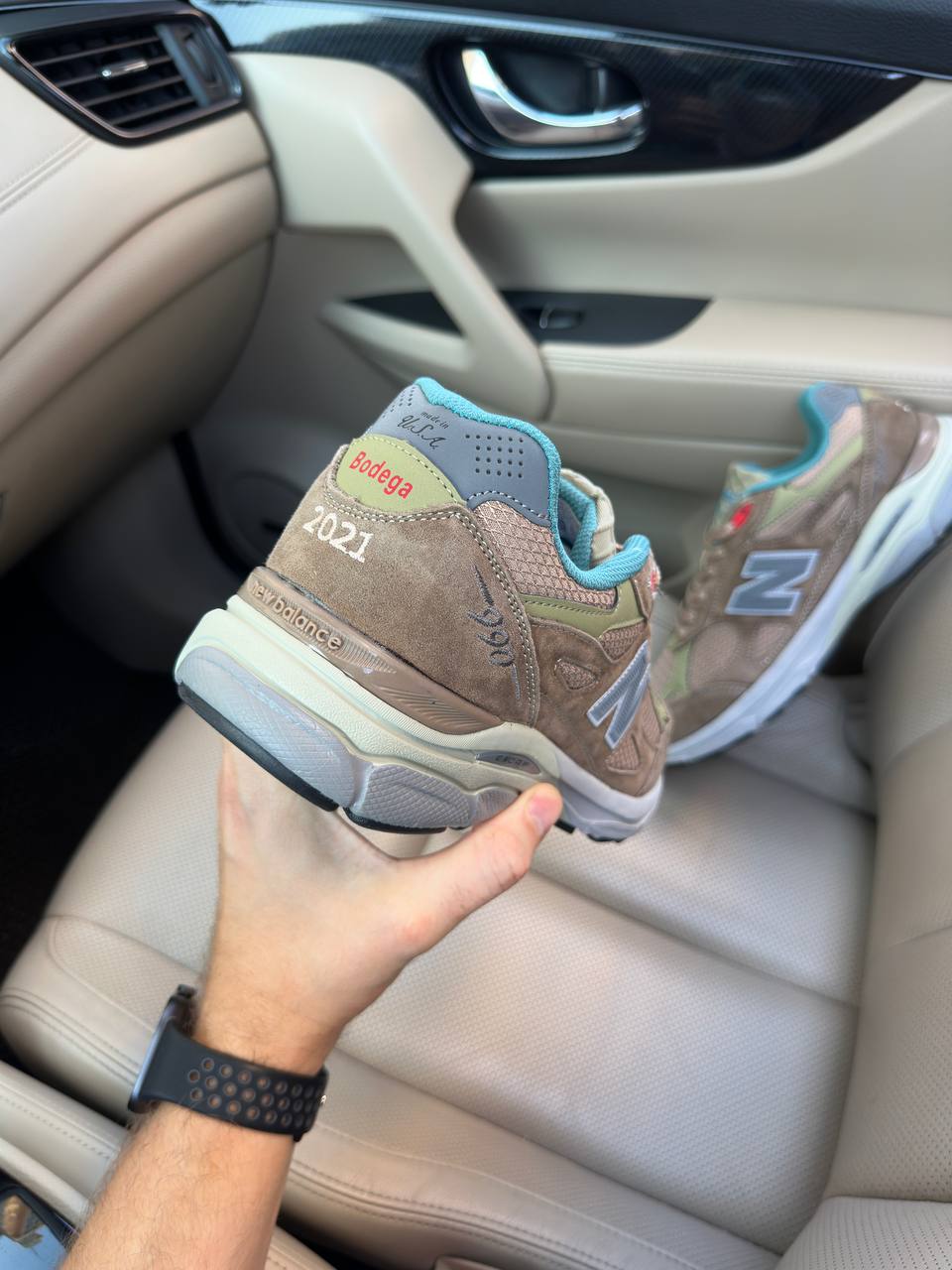 New Balance 990v3 Bodega Anniversary Brown - Зображення 6
