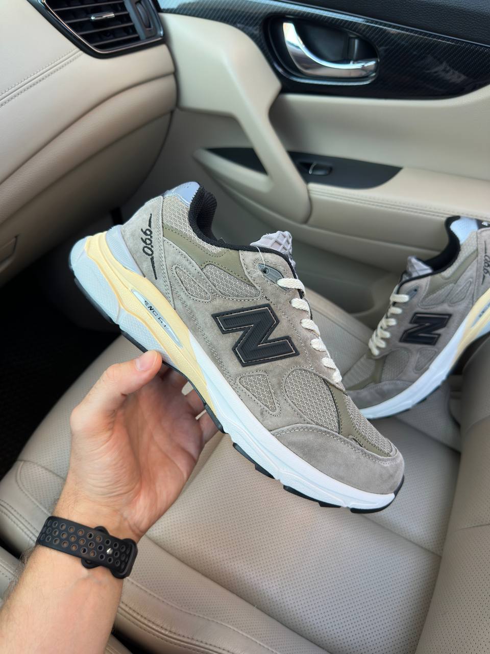 New Balance 990v3 Bodega Anniversary Beige