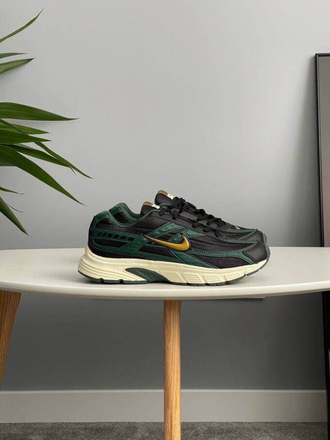 Nike Initiator Green