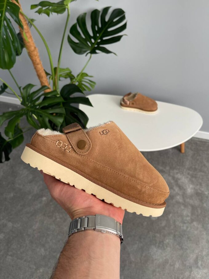 UGG Goldenstar Clog Chestnut