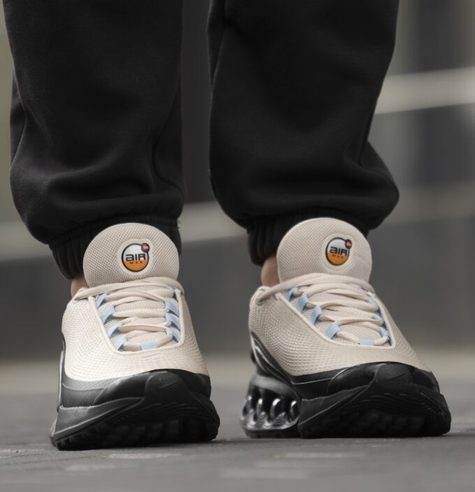 Nike Air Max Dn Orewood Brown Black - Зображення 2