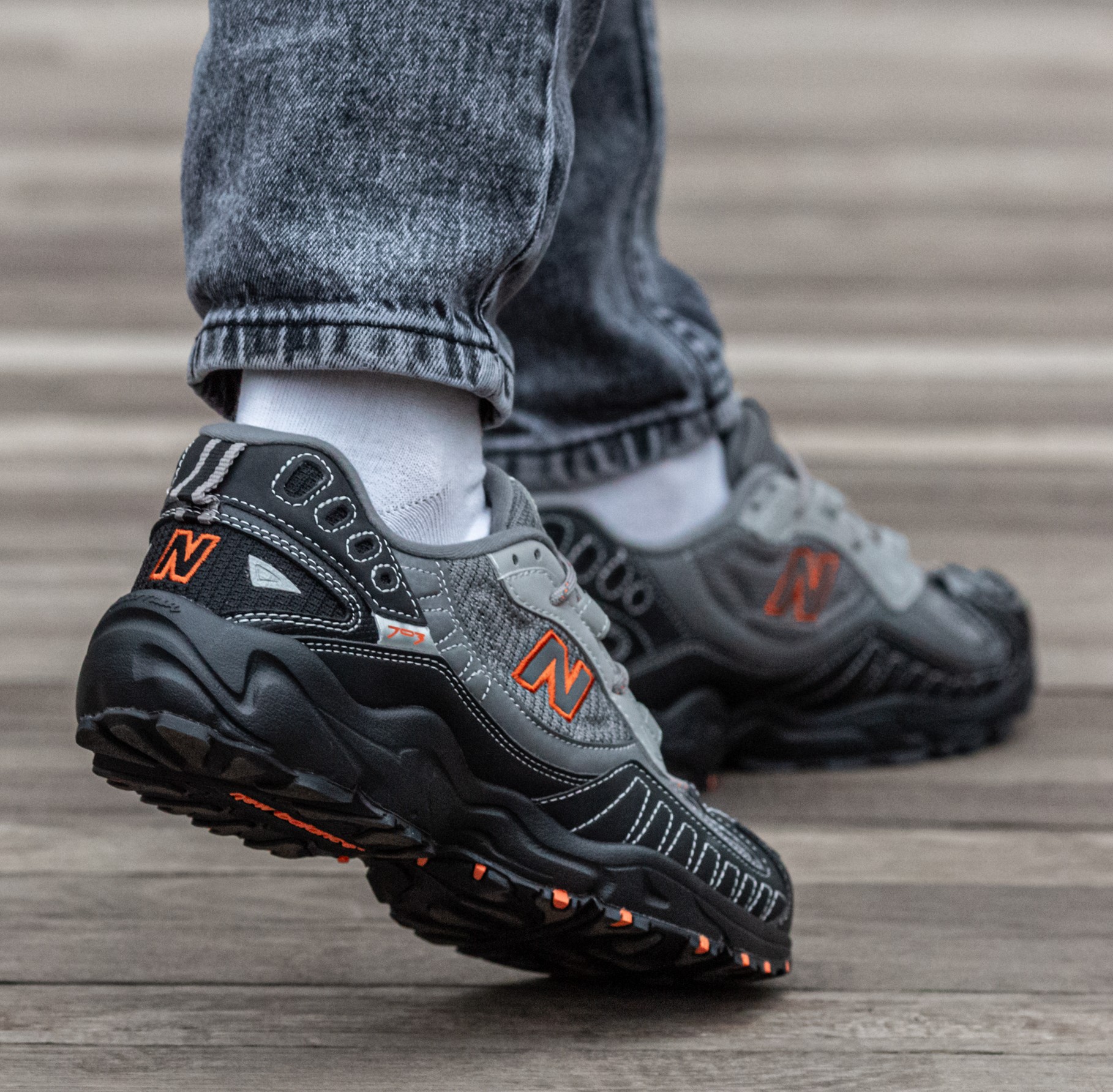 New Balance 703 Black Grey Orange - Зображення 5