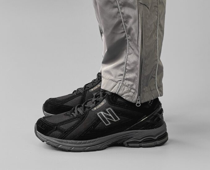 New Balance 1906R GTX Black/Gray Fur