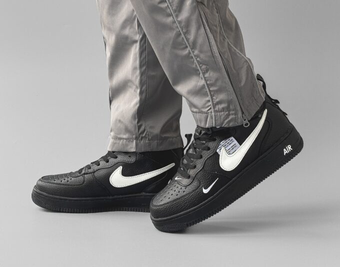 Nike Air Force 1 Hight Black /White Fur - Зображення 2