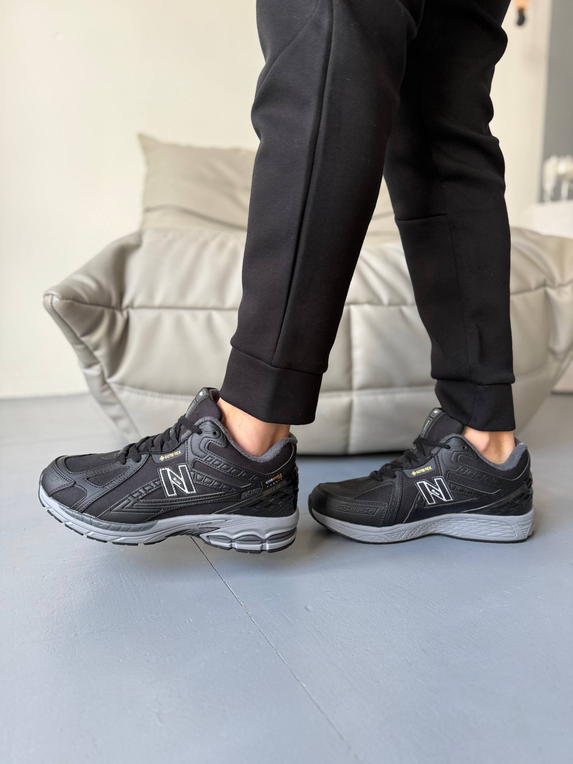 New Balance 1906R Black Grey Gore-Tex Fur - Зображення 2