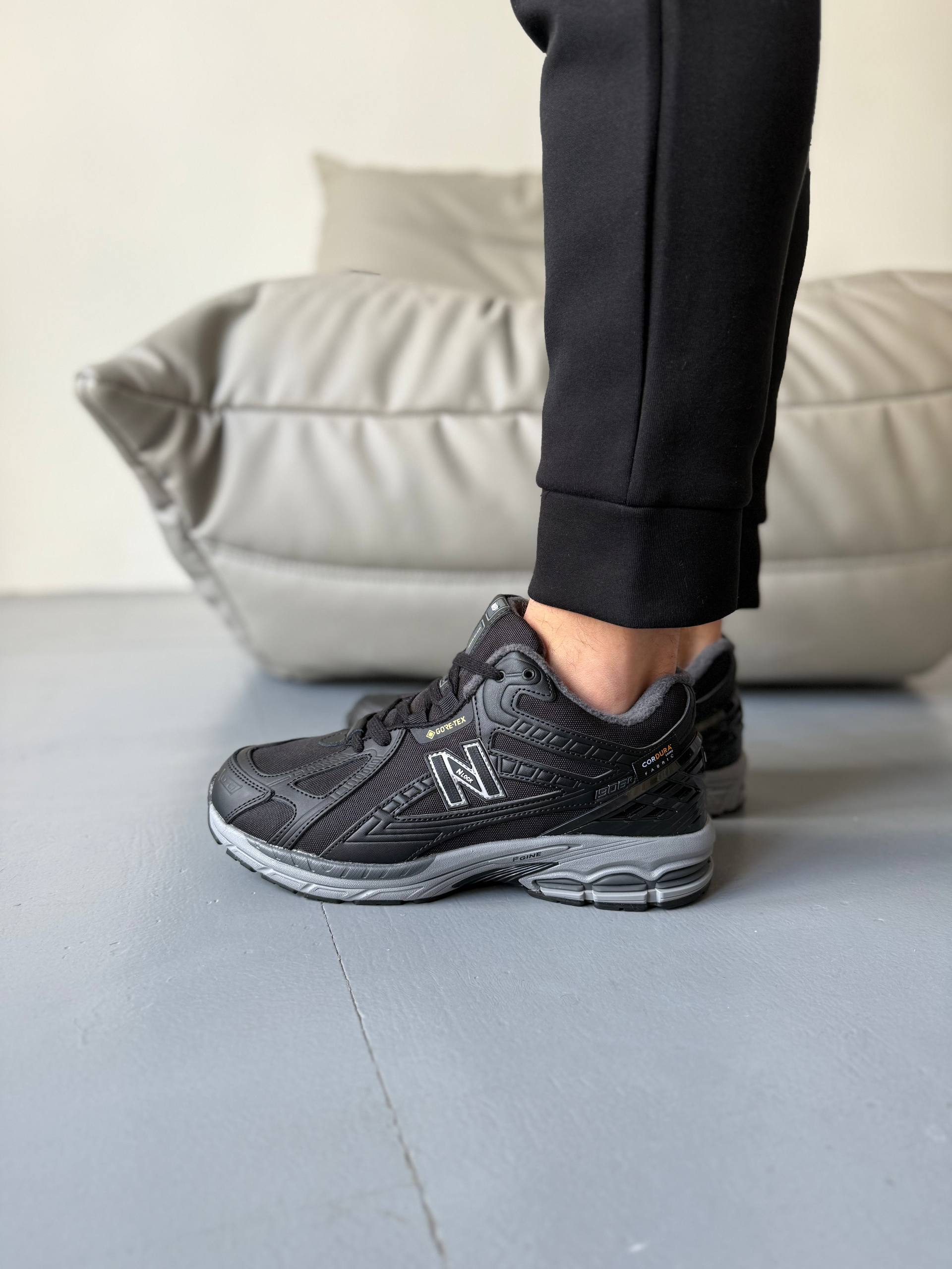 New Balance 1906R Black Grey Gore-Tex Fur