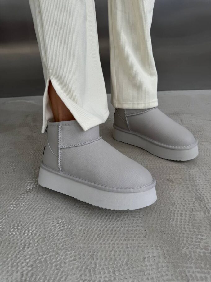 Ugg Ultra Mini Platform Light Grey Leather
