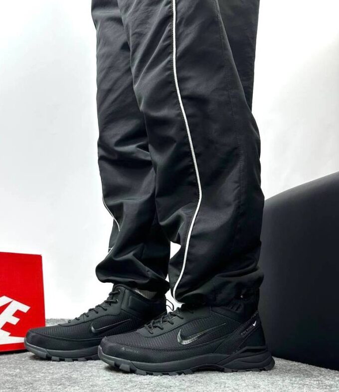 Nike Rivah High Black Gore-Tex