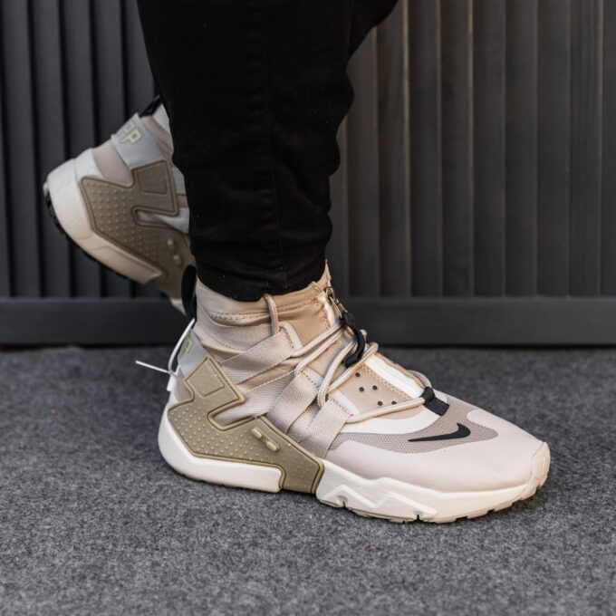 Nike Huarache Gripp Zip