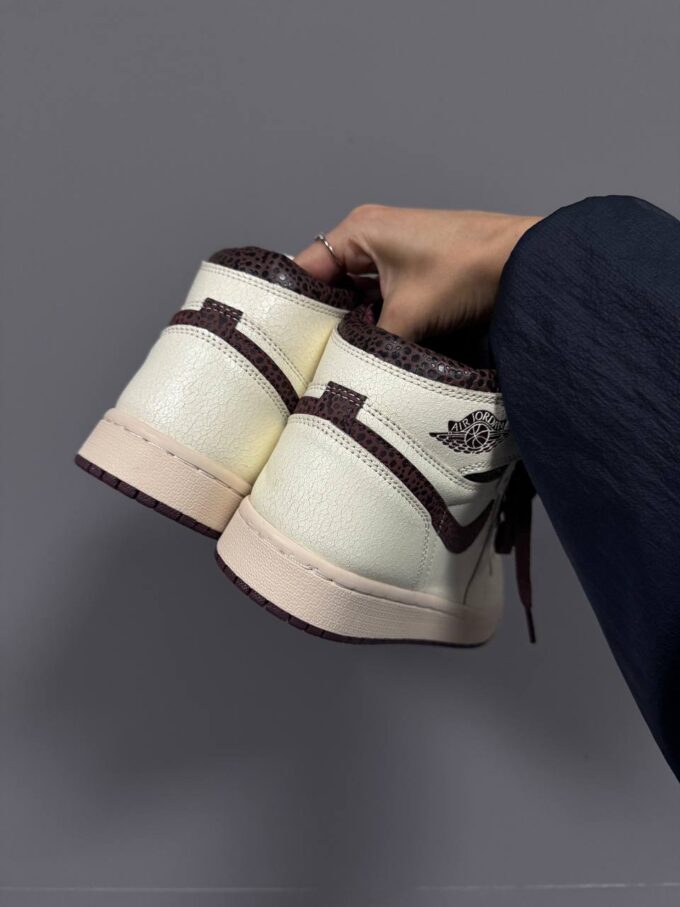 Nike Air Jordan Retro 1 x A Ma Maniere Cracked Skin - Зображення 6