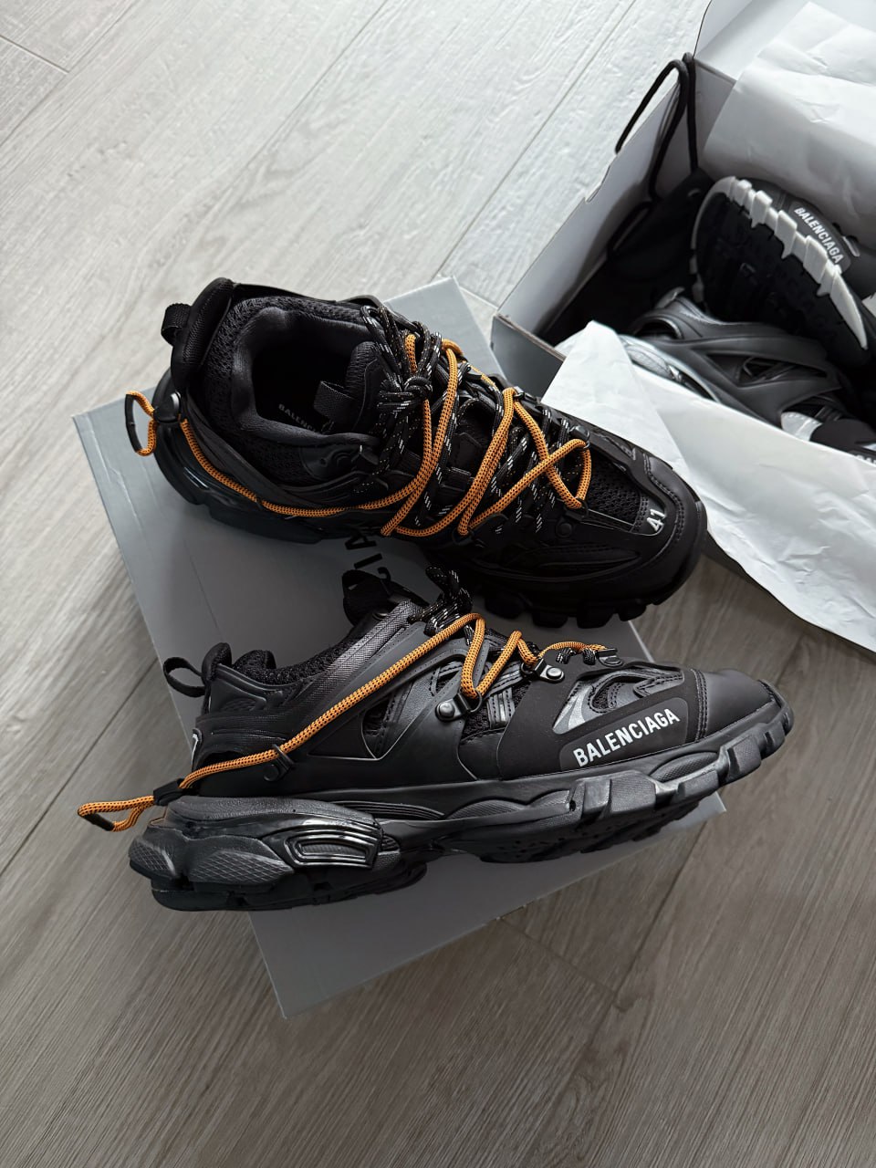 Balenciaga Track Trail Laces Black Orange - Зображення 4