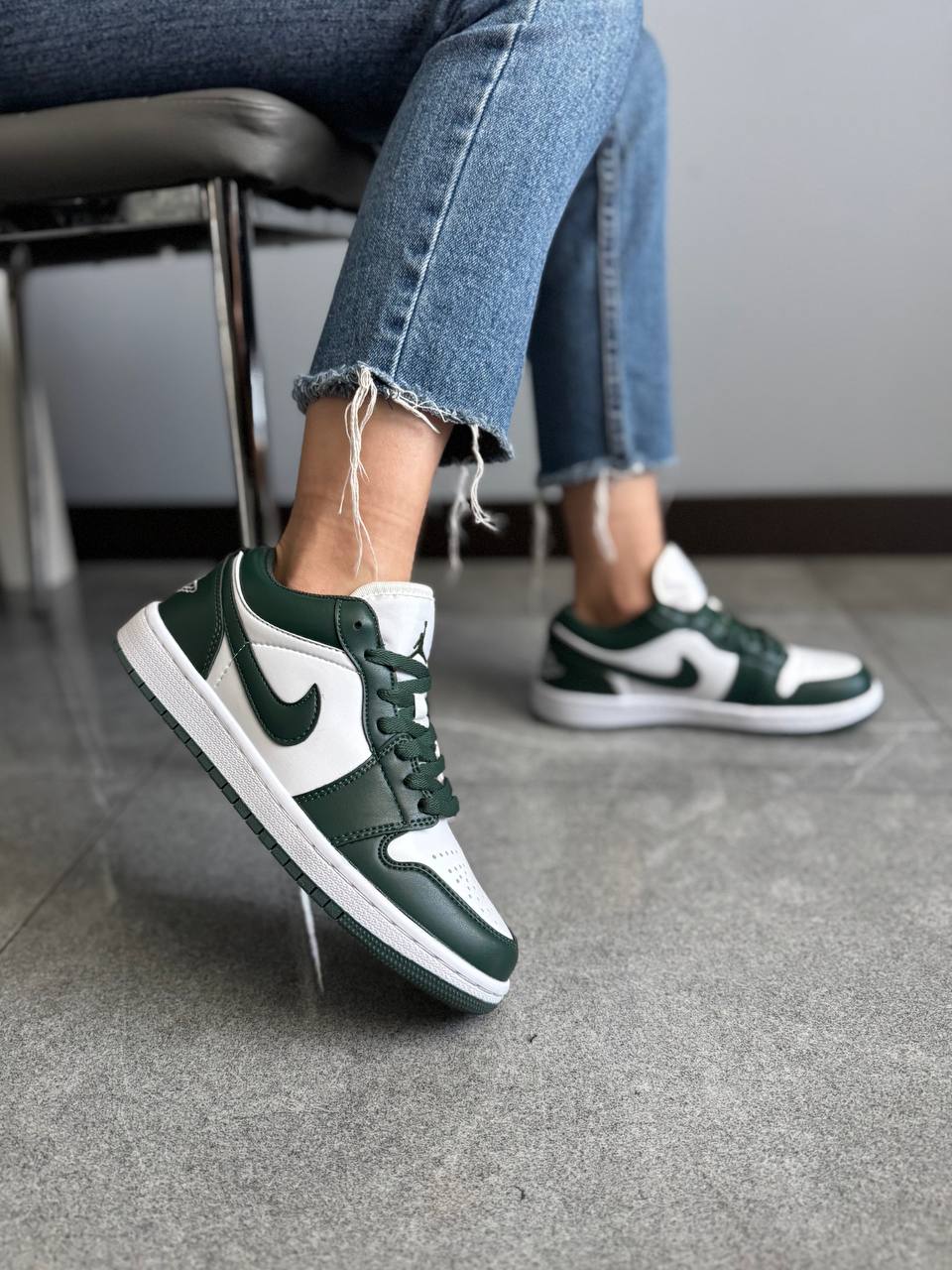 Nike Air Jordan 1 Low Green - Зображення 2