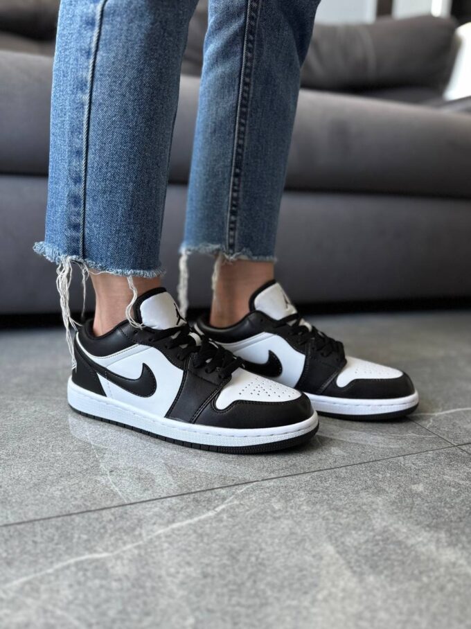 Nike Air Jordan 1 Low Black White