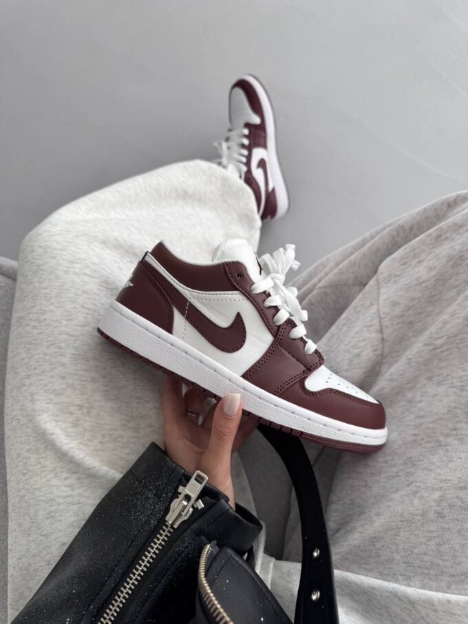 Nike Air Jordan Retro 1 Low Burgundy White