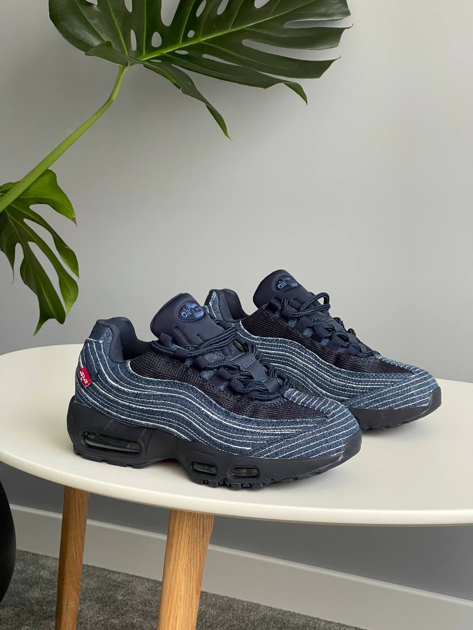 Nike Air Max 95 OG Levi’s Obsidian - Зображення 2