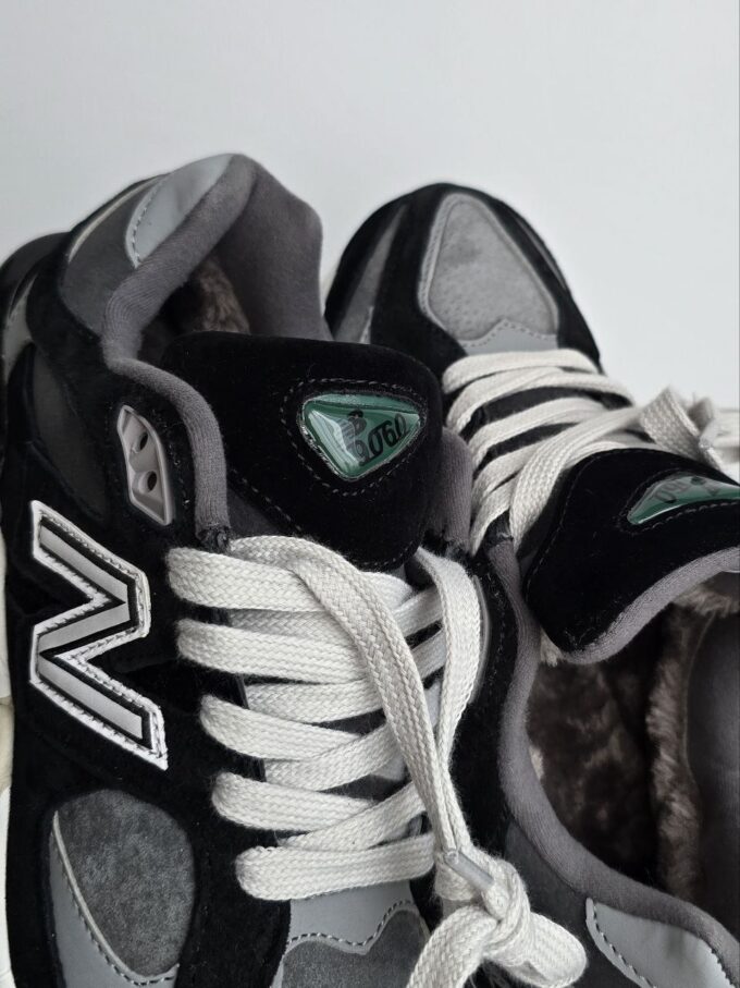 New Balance 9060 Fur Black Grey - Зображення 4