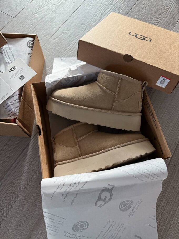 UGG Classic Ultra Mini Platform Sand - Зображення 4