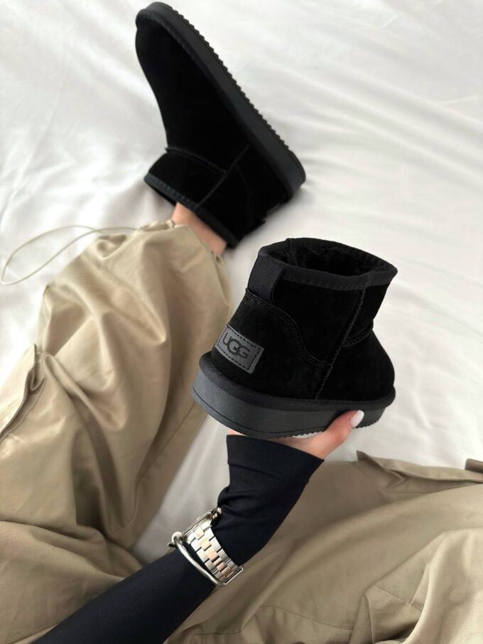 Ugg Ultra Mini Black Suede - Зображення 7