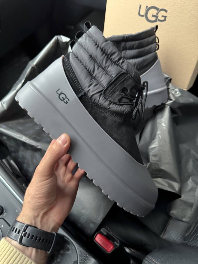 UGG Classic Mini Lace-Up Black - Зображення 4