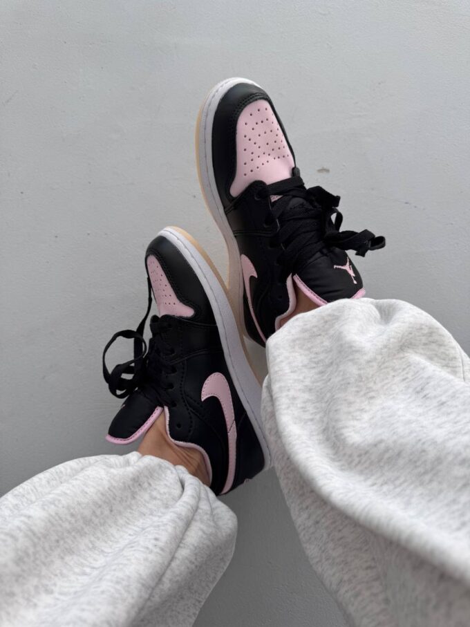 Nike Air Jordan Retro 1 Low Black Pink - Зображення 4