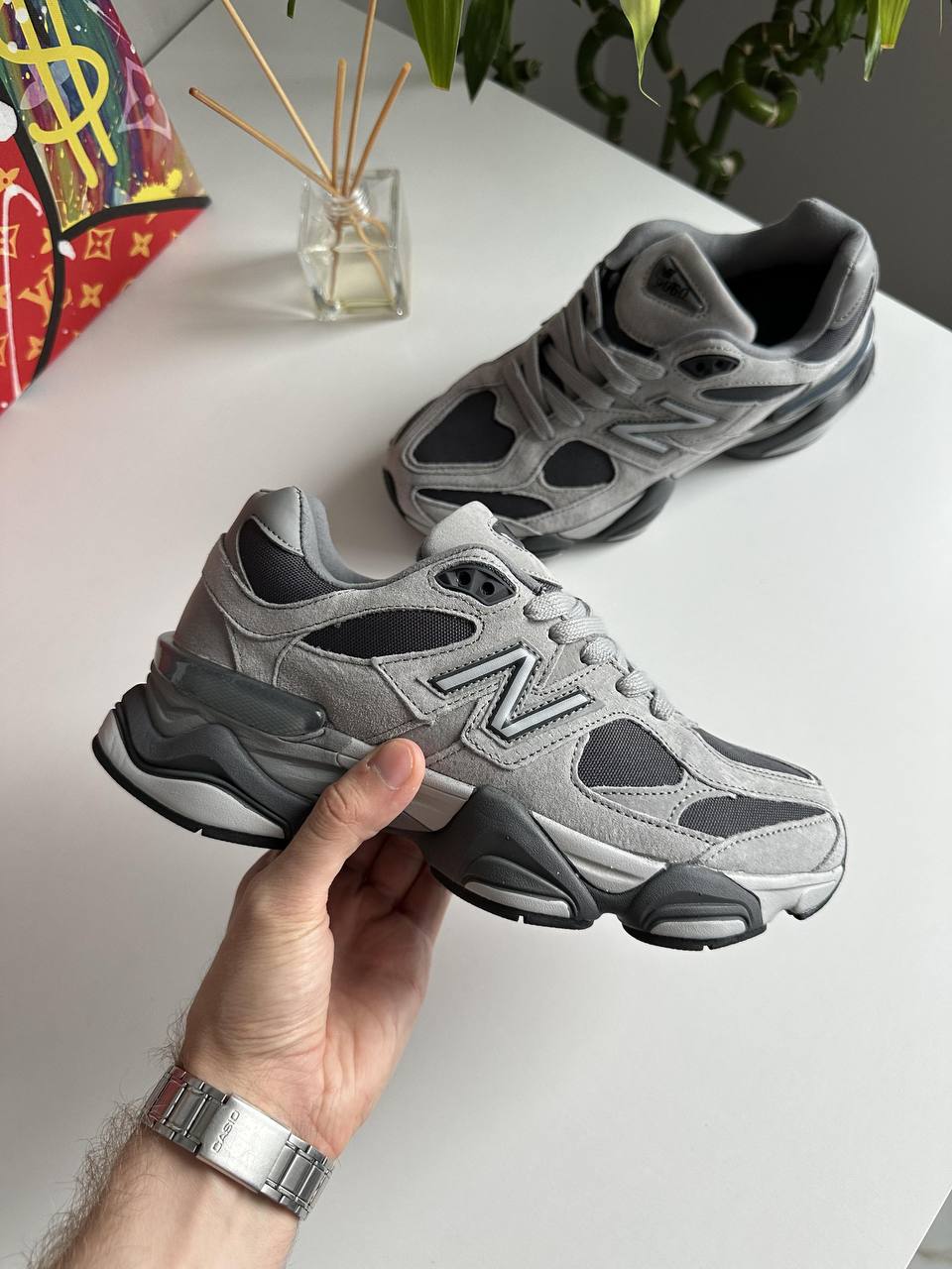 New Balance 9060 Light Grey