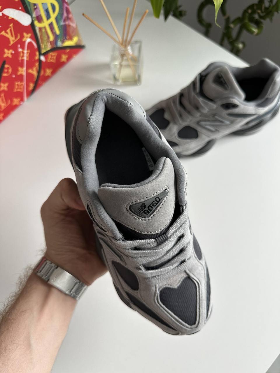 New Balance 9060 Light Grey - Зображення 4