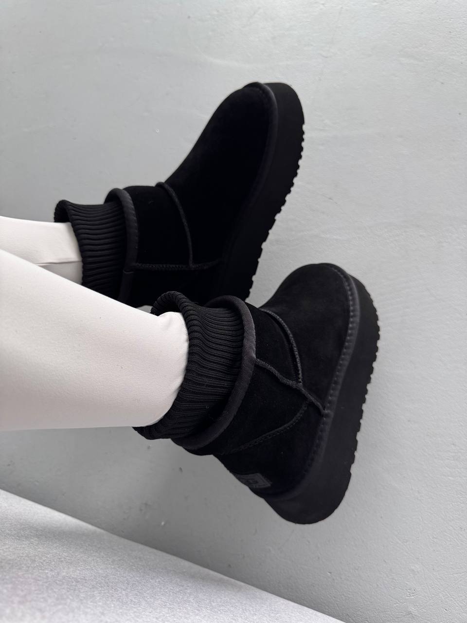 Ugg Sock Black Suede - Зображення 5