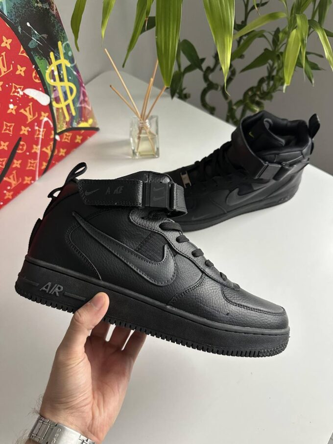 Nike Air Force 1 Mid Black