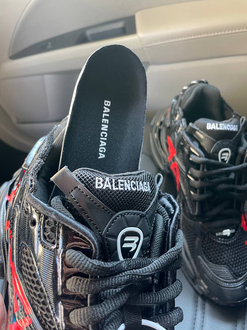 Balenciaga Runner Graffiti Black/Red - Зображення 7