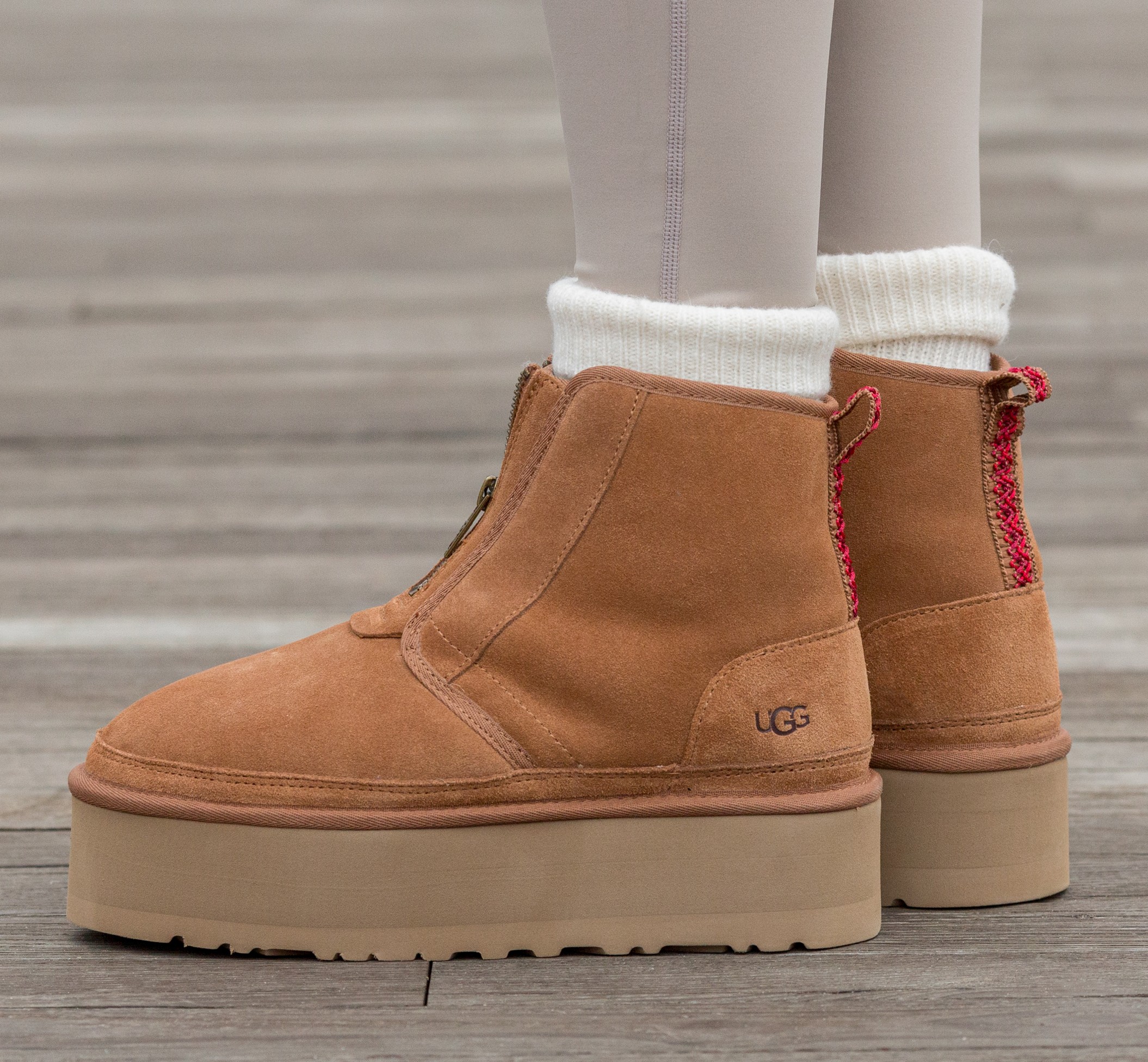Ugg Neumel Platform Zip Slipper Chestnut