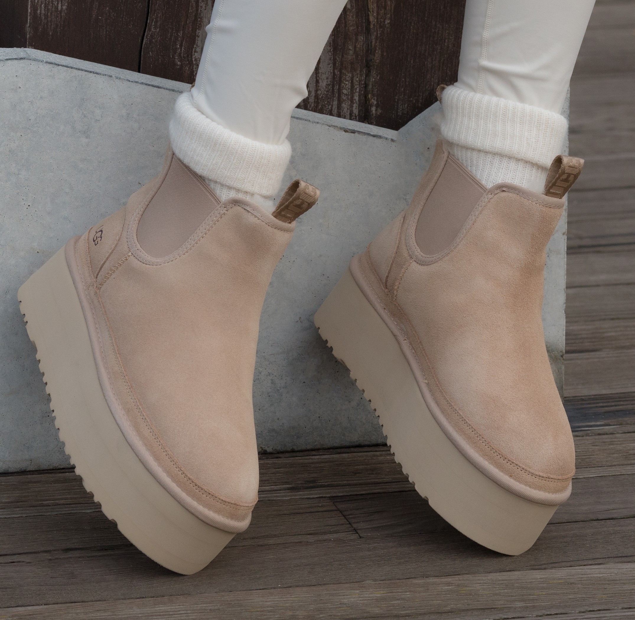 Ugg Neumel Chelsea Platform Beige - Зображення 4