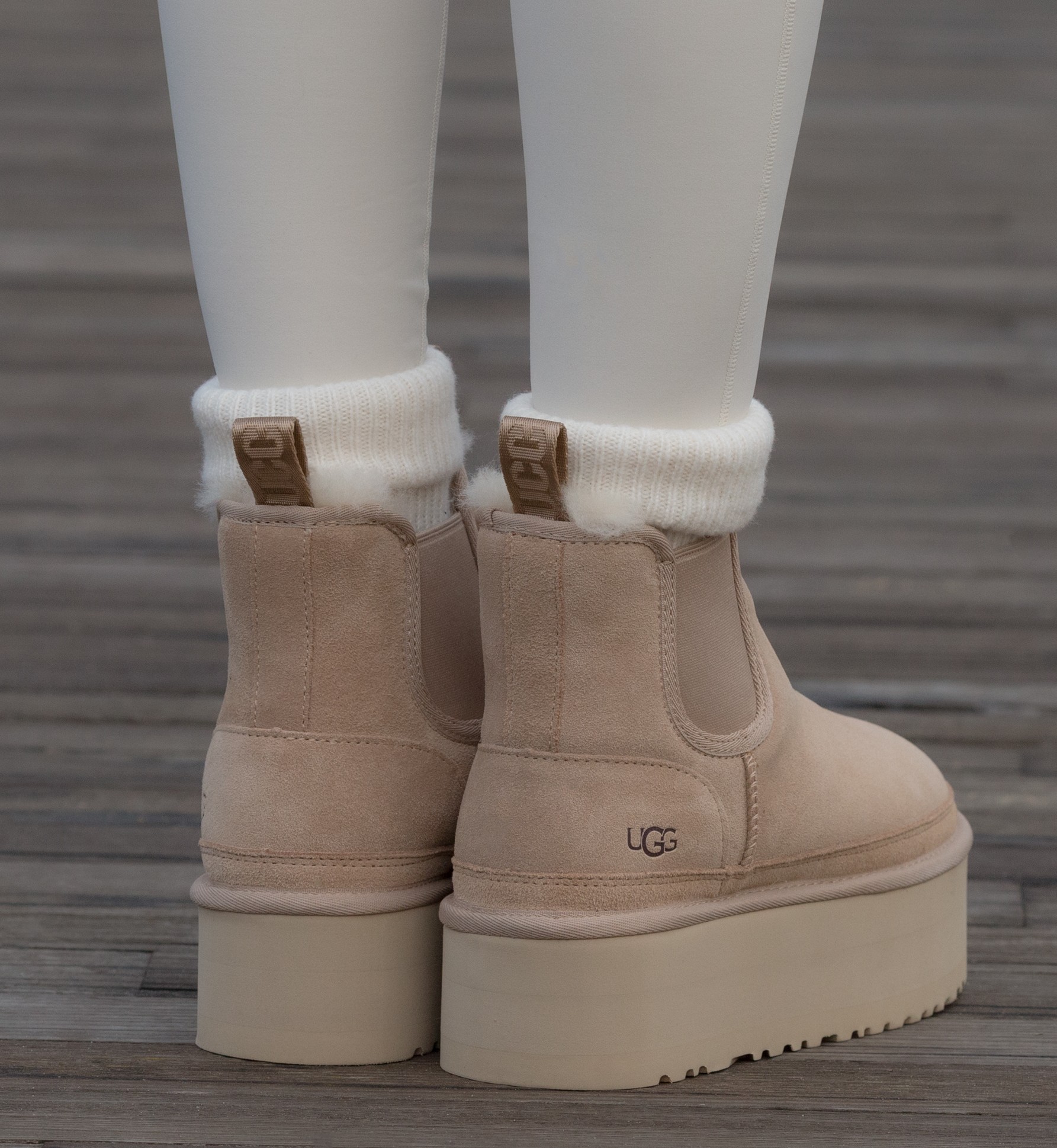 Ugg Neumel Chelsea Platform Beige - Зображення 5