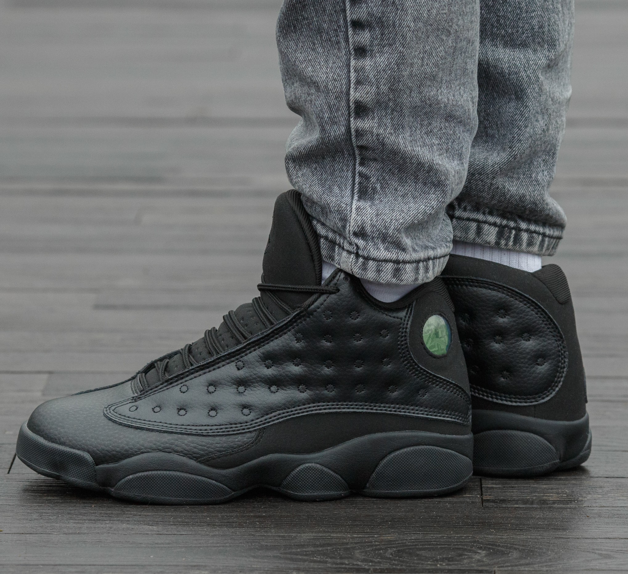 Air Jordan Retro 13 Triple Black